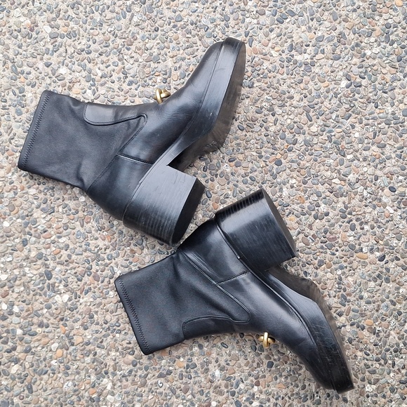 Coach Kenna Black leather chain boots size 10 - Picture 8 of 10